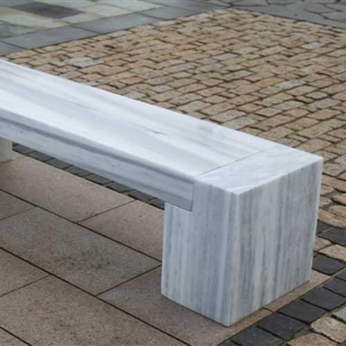 Panchine in marmo
